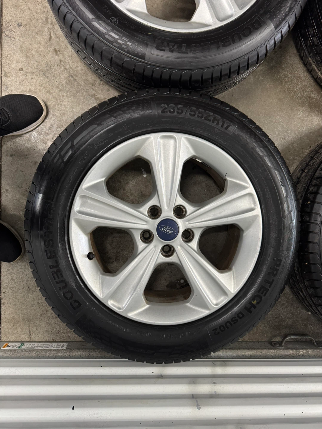 Ford Escape Original rims on all season tires - photo 4