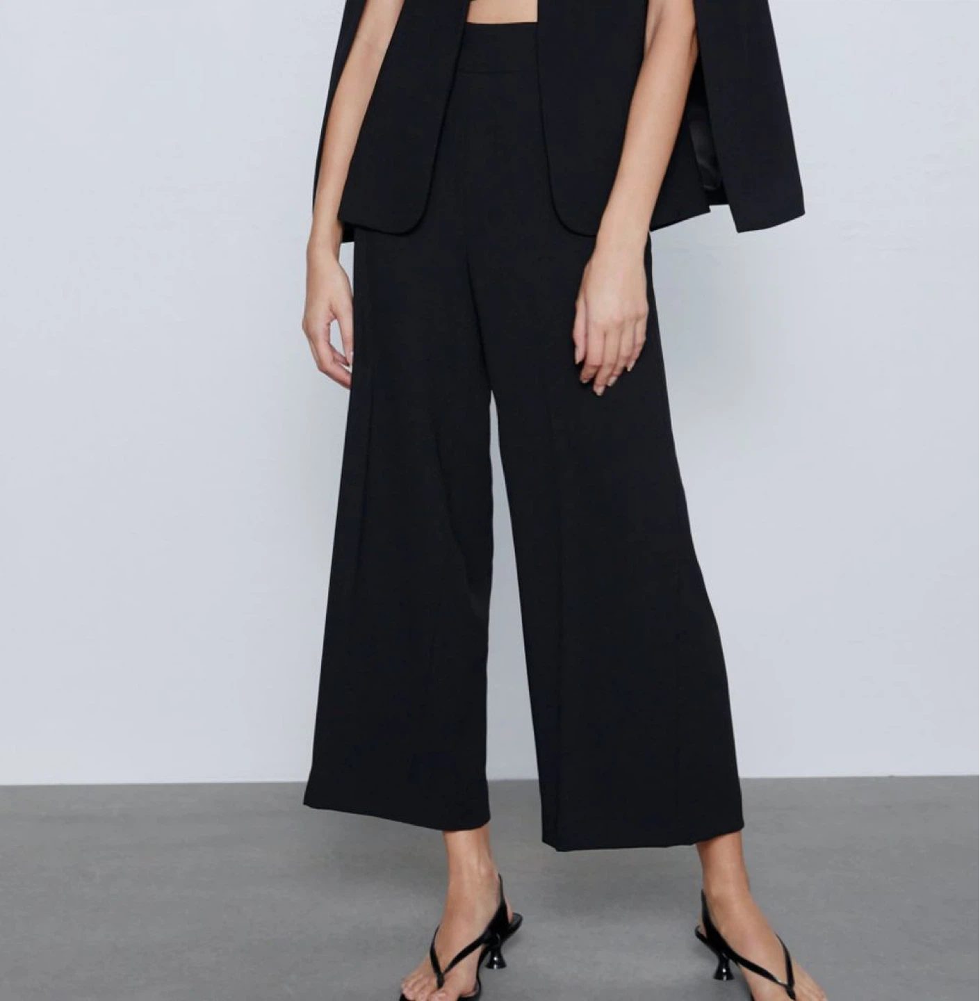 ZARA culottes Pants size medium
