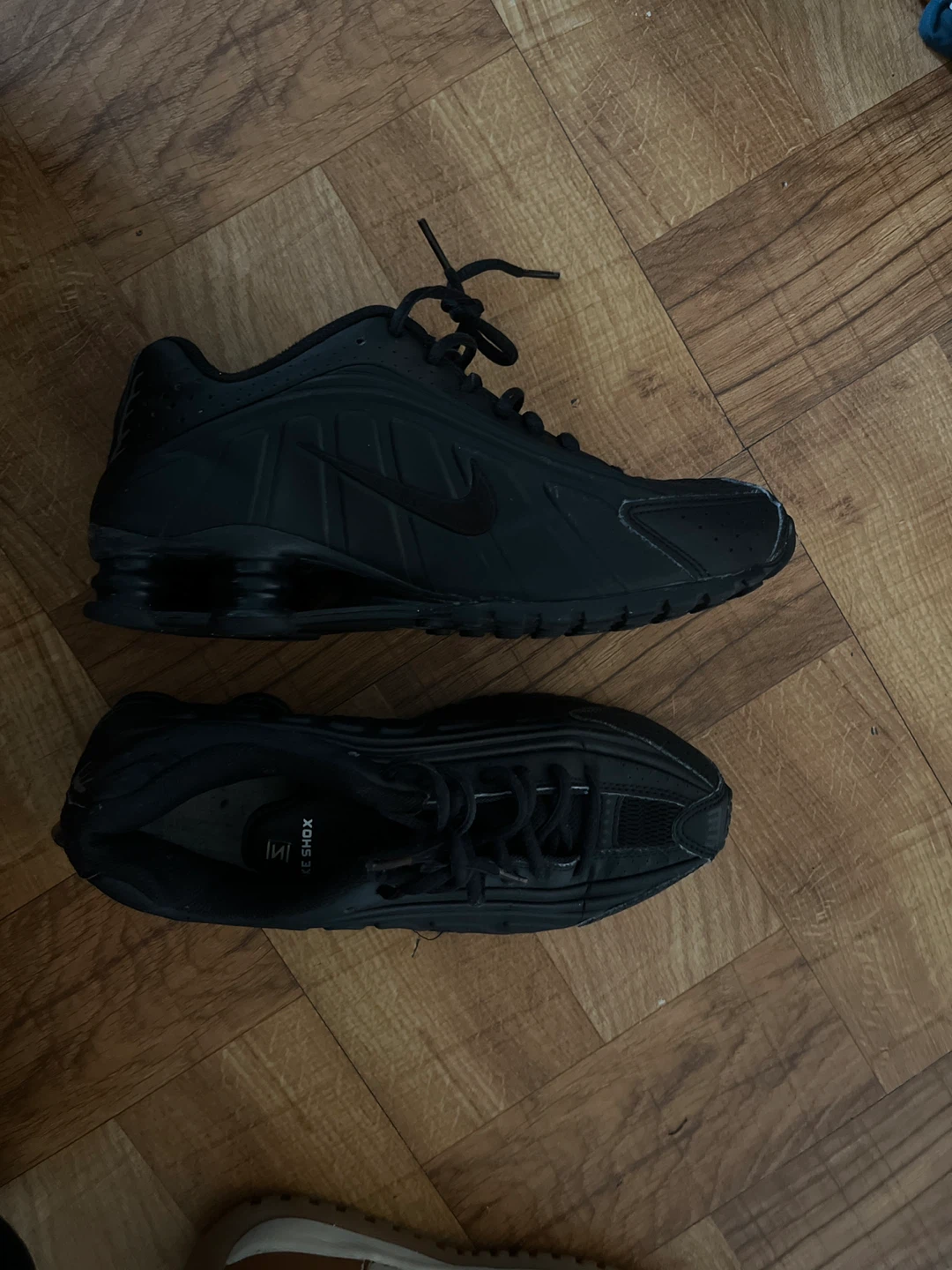 Nike Shox R4 Men's Running Shoes - photo 2