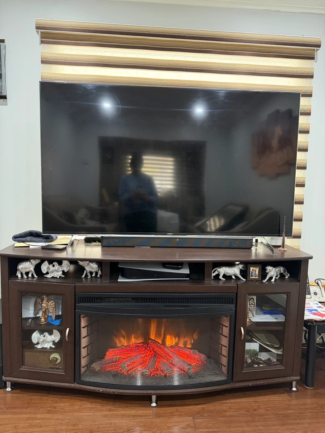 Cozy wooden TV stand  with fireplace - photo 2
