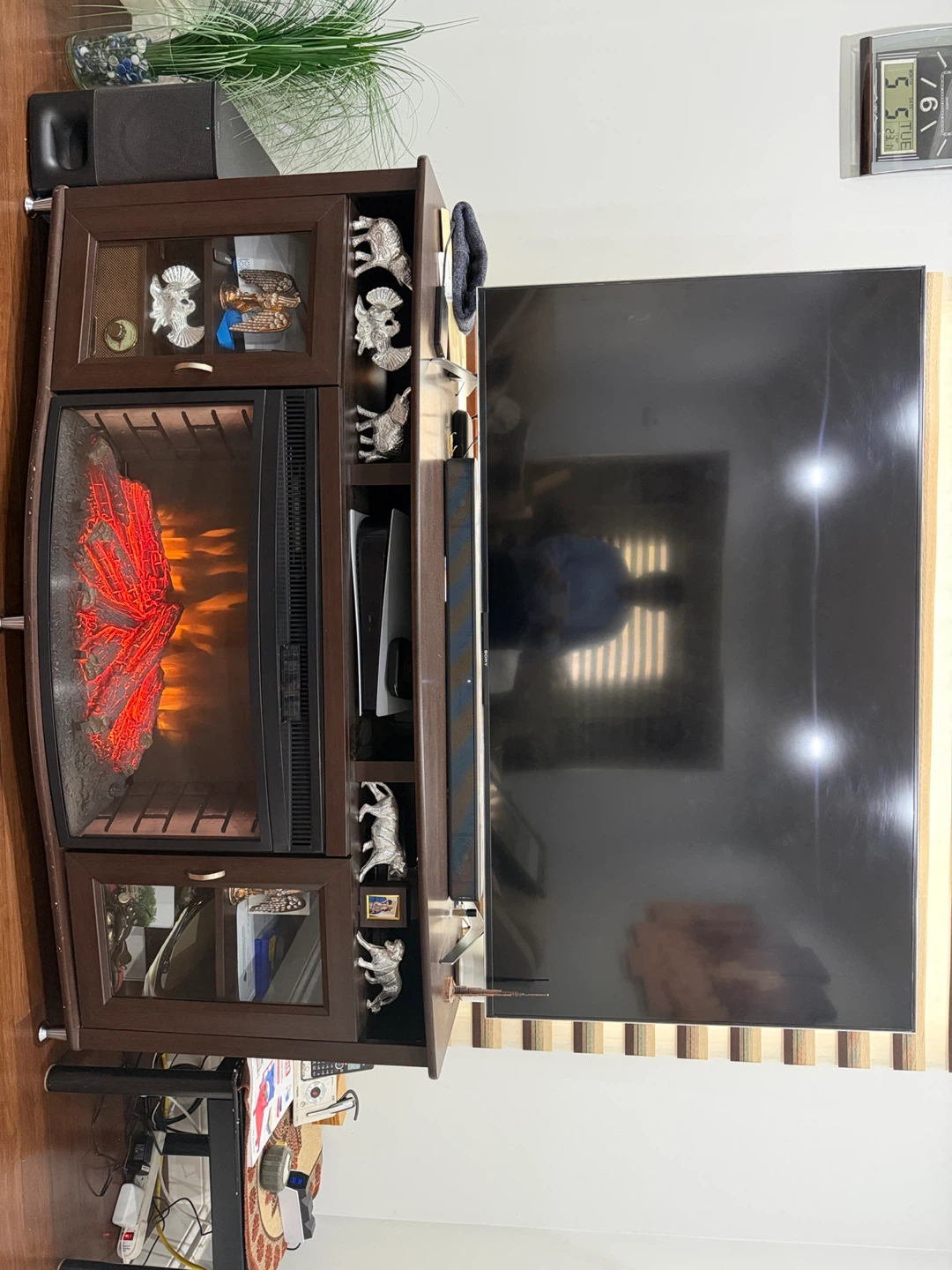 Cozy wooden TV stand  with fireplace - photo 4