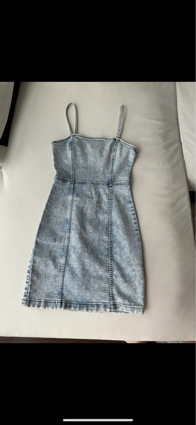 Denim Spaghetti Strap Dress small ⚽️