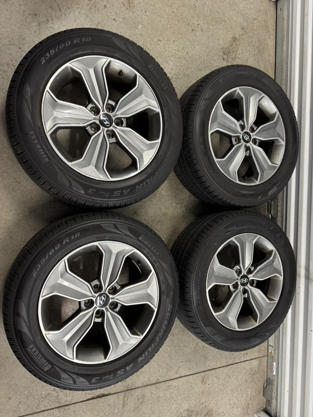 Hyundai Santa Fe/Tucson OEM rims on Pirelli all season tires