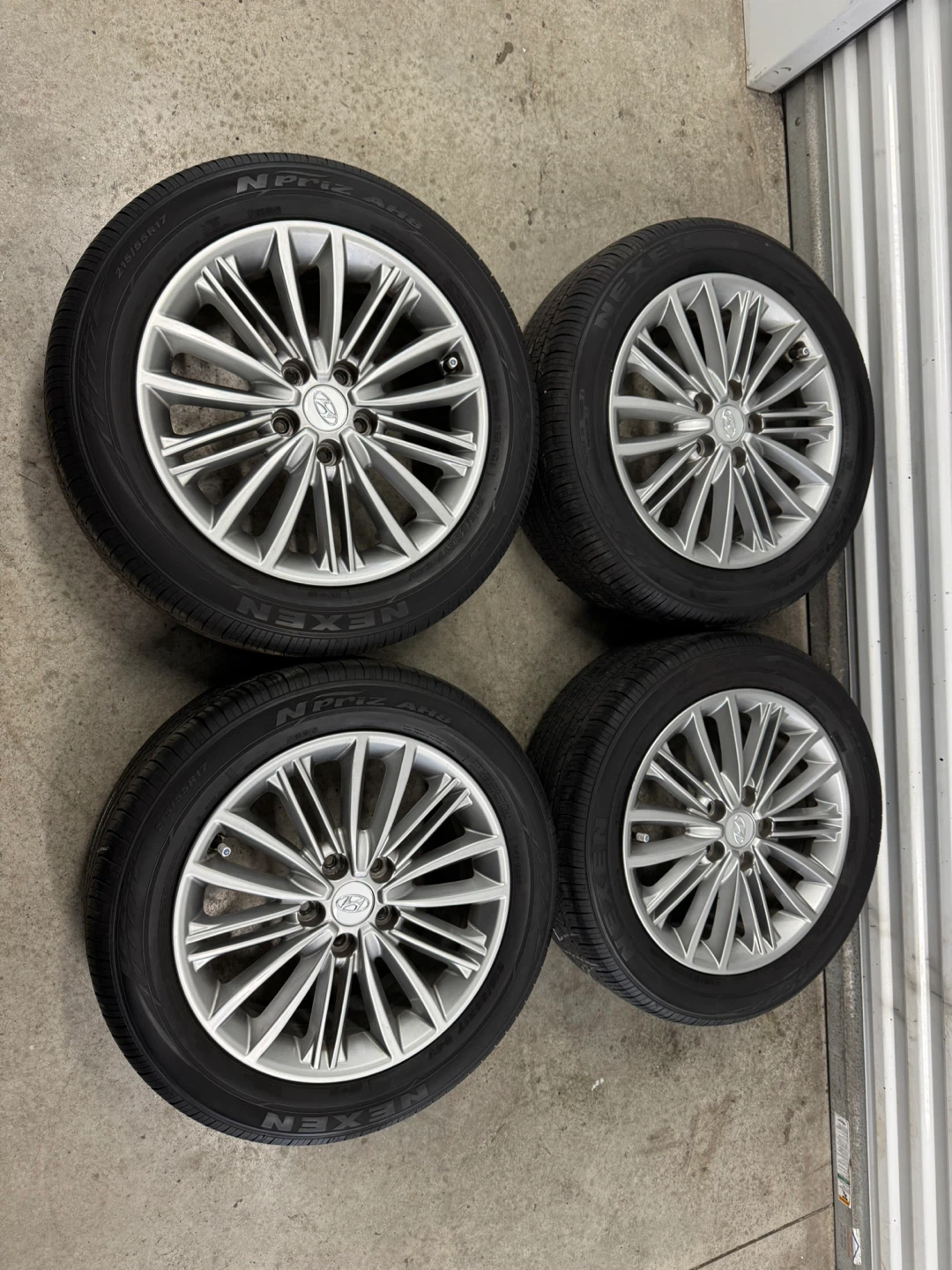 Hyundai Kona/Sonata/ OEM rims on Nexen all season tires