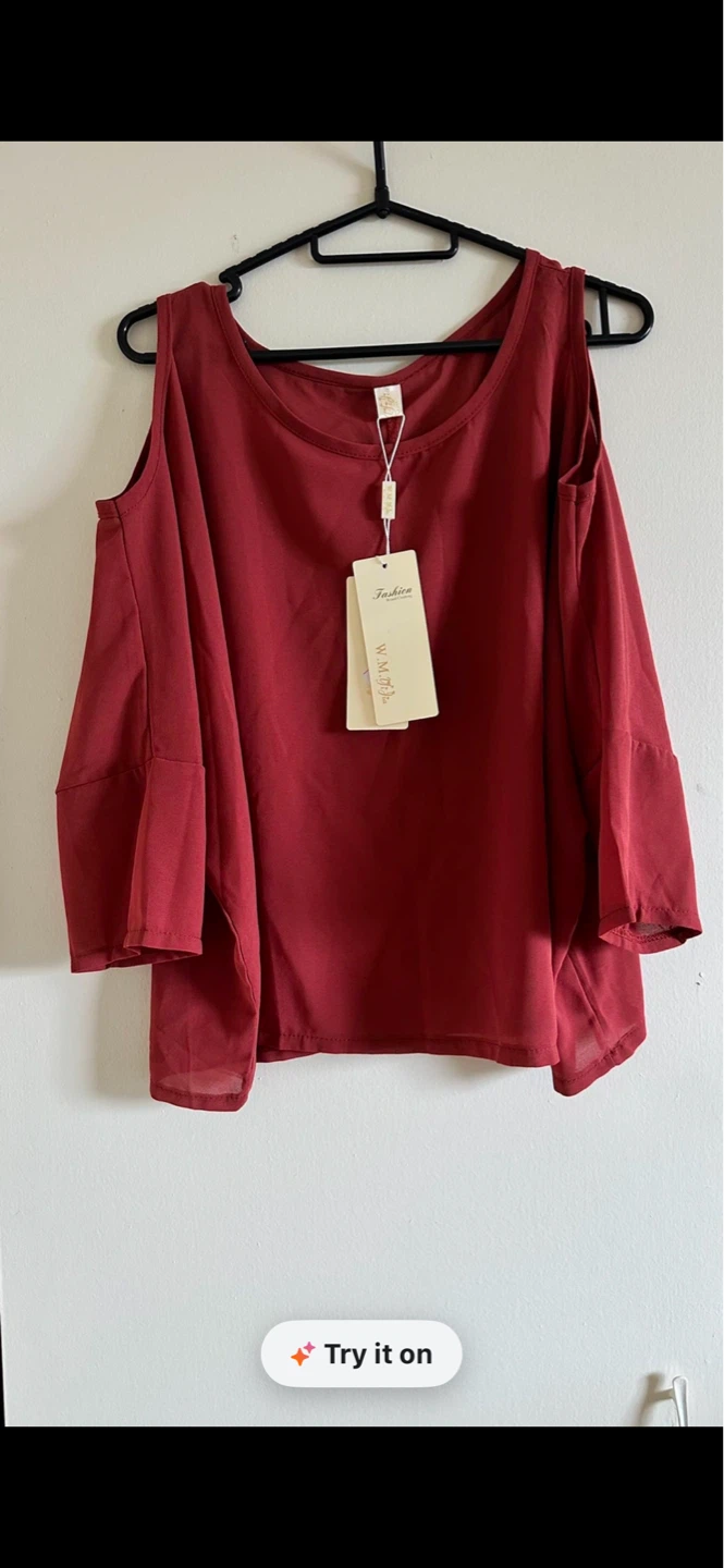 Loose Fit Maroon Cold Shoulder Top