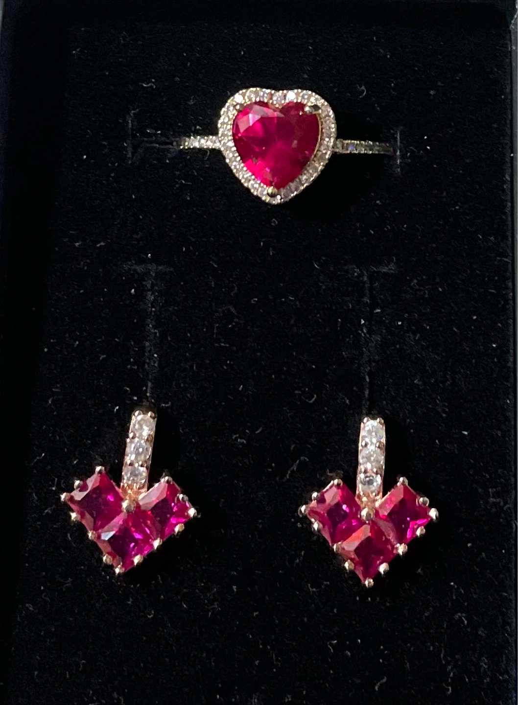 ⚽️Heart Cut Ruby Ring and Square Cut Ruby Earrings Set - photo 2