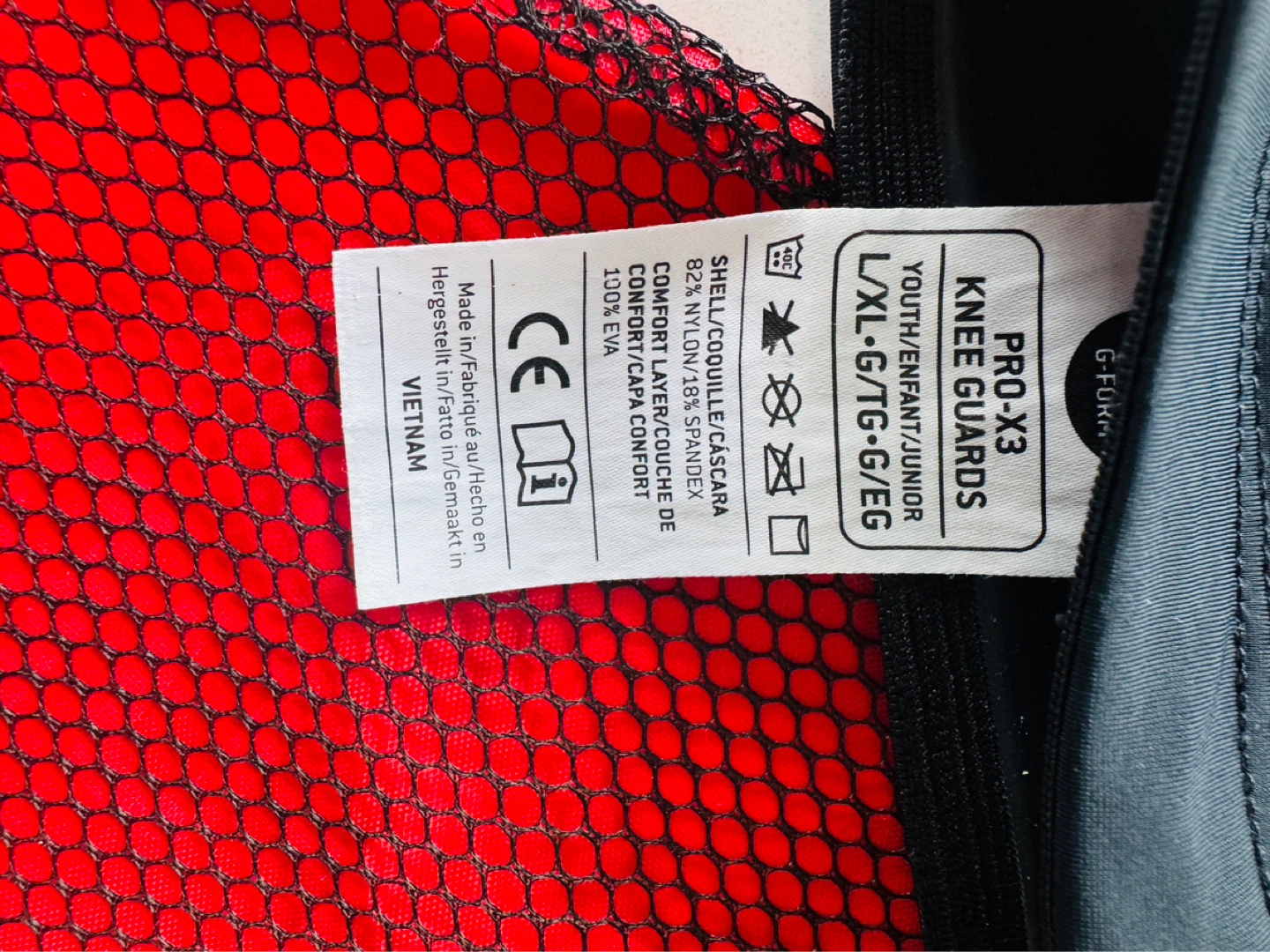 G-Form Pro-X Youth Knee Guards - photo 2