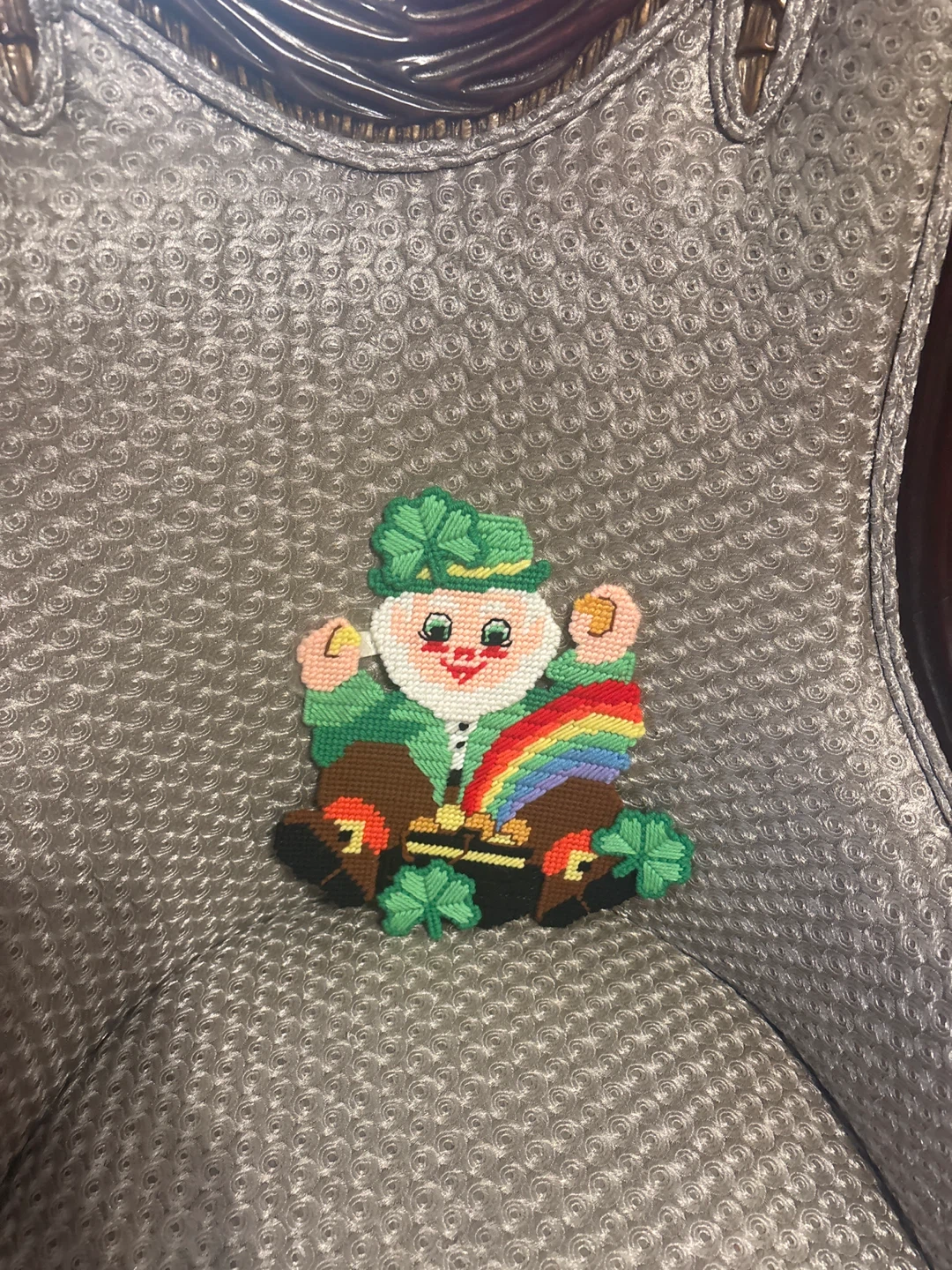 ⚽ Plastic Canvas Leprechaun St. Patrick's Day Craft