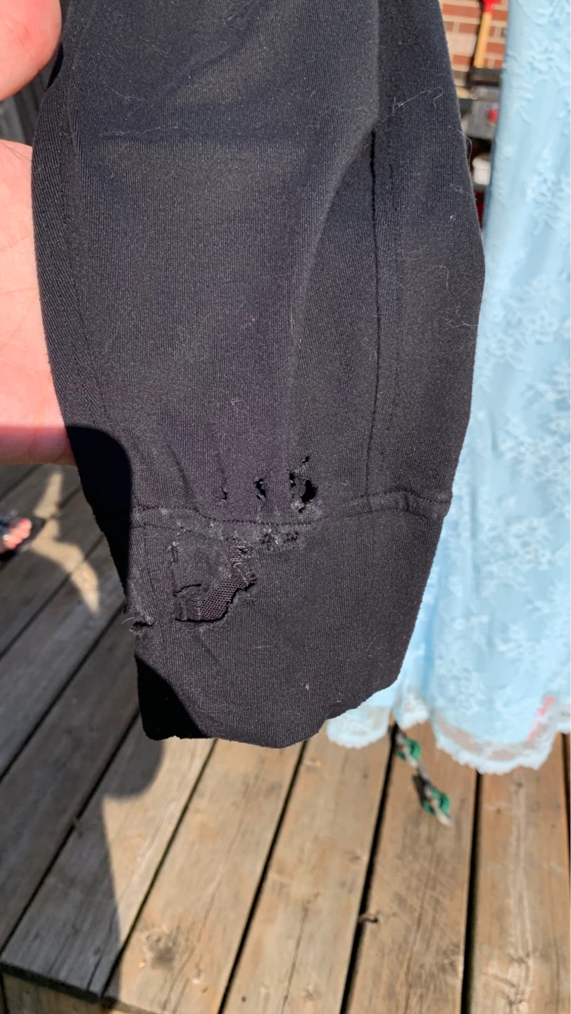 Lululemon Pants ⚽️ RIPPED CUFF + STAIN ON LOWER LEG - photo 3