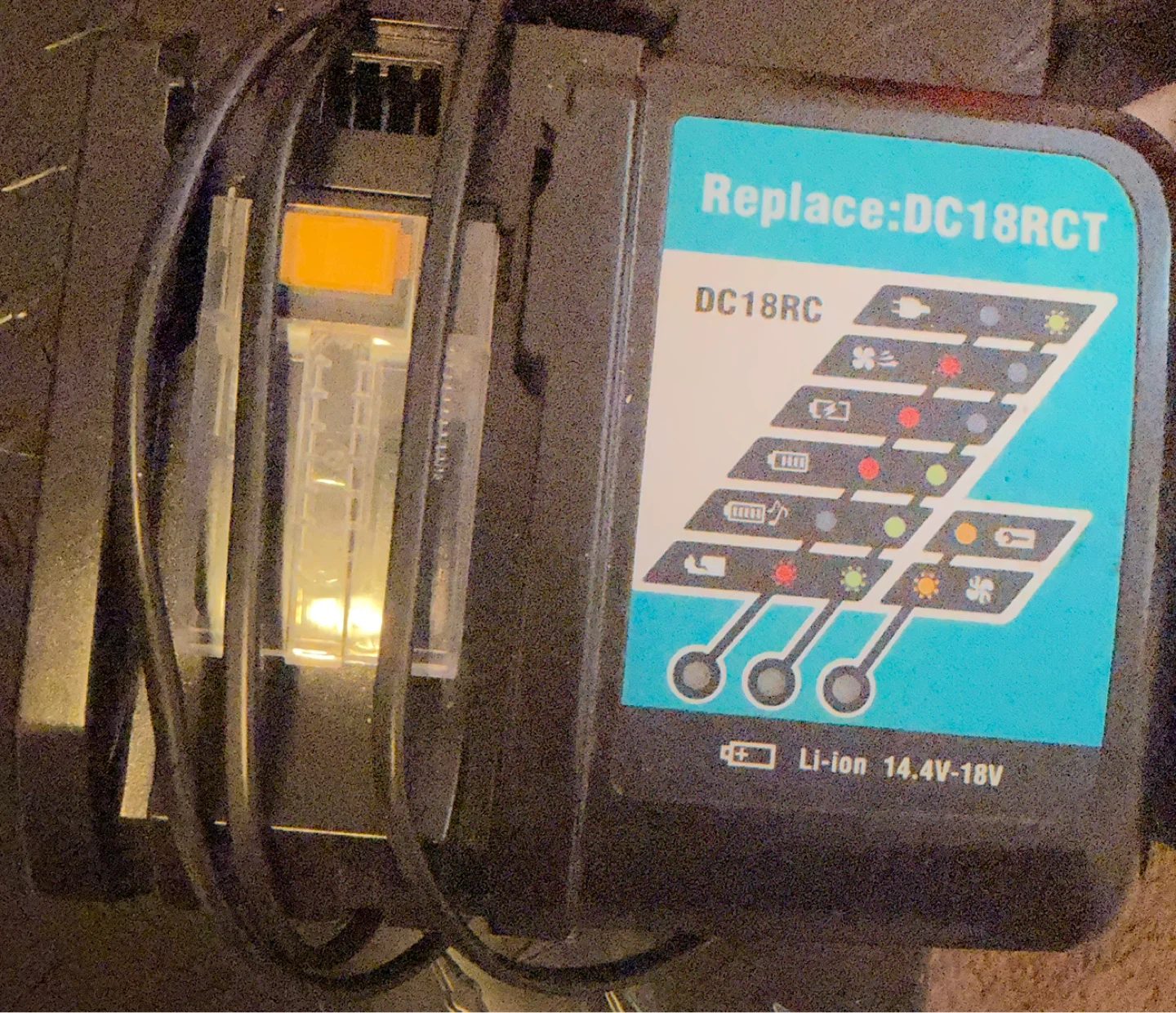 VANON Battery Charger DC18RC T - photo 3
