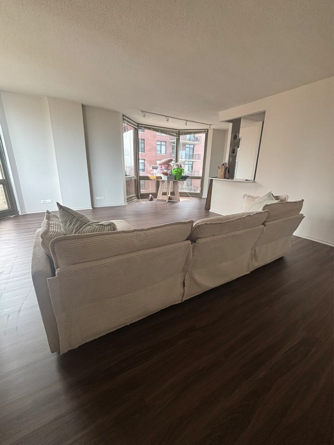 Cream Corduroy Sectional Sofa with Ottoman - photo 5
