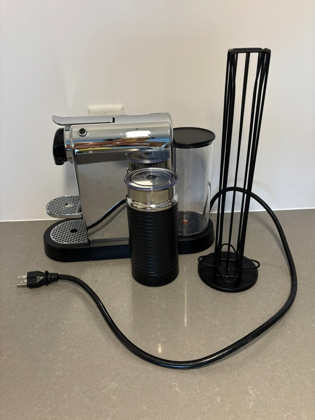 Nespresso CitiZ Espresso Machine with Aeroccino Milk Frother - photo 4