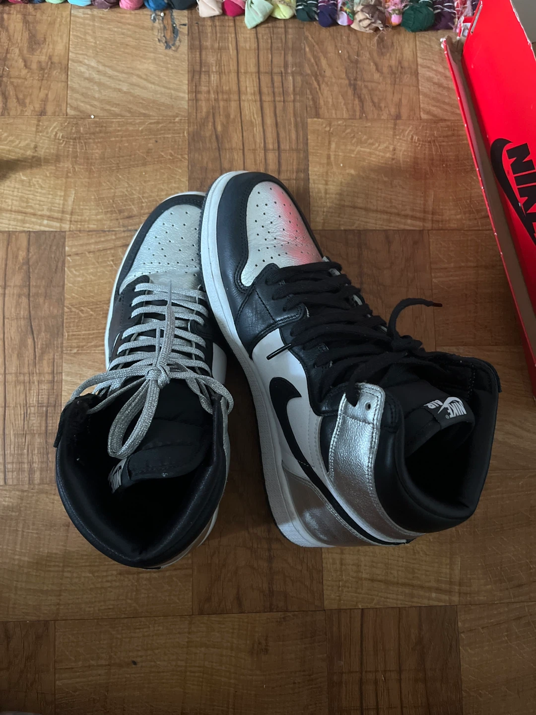 Air Jordan 1 High OG "Metallic Silver" Shoes - photo 2