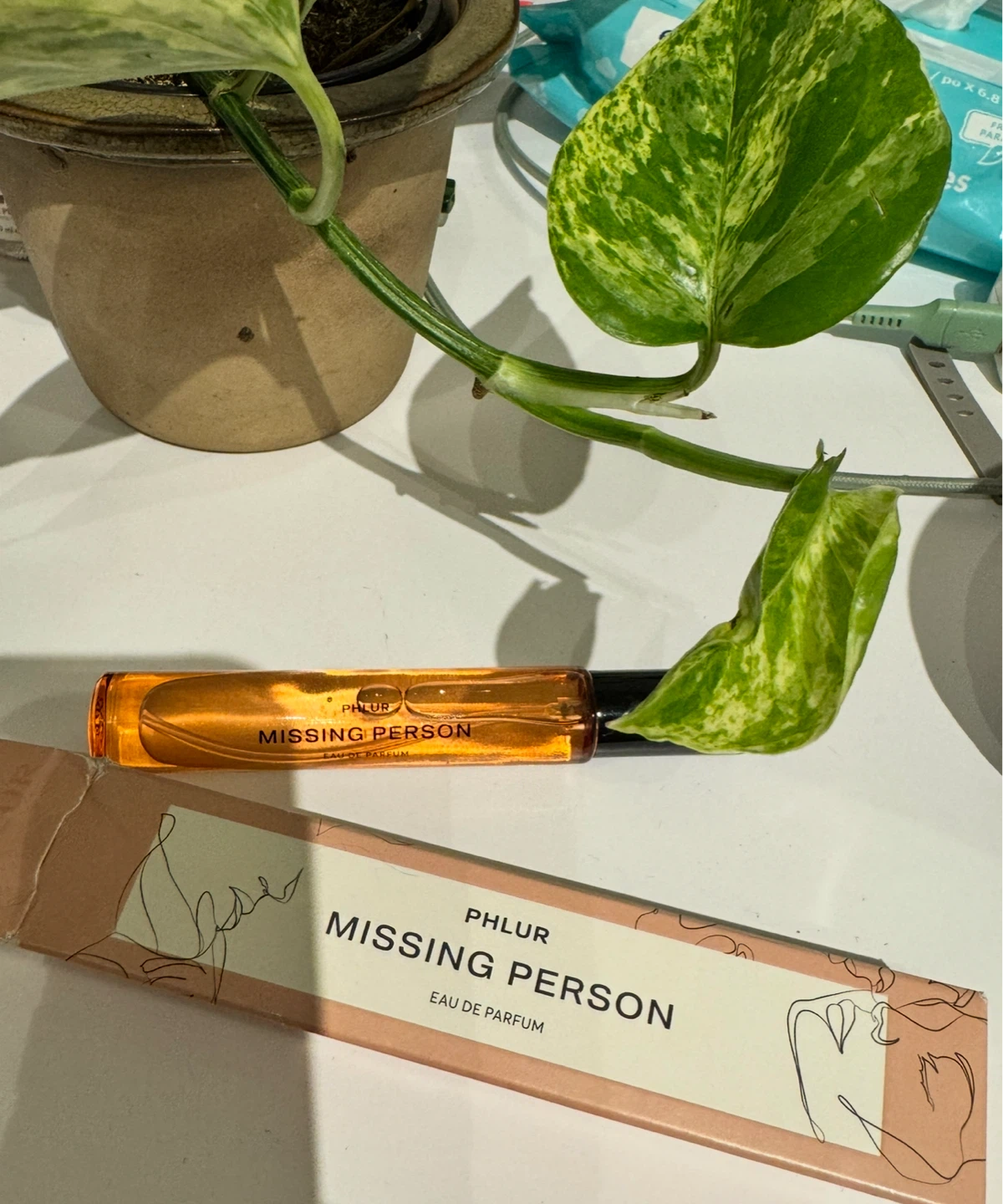PHLUR Missing Person Eau de Parfum Rollerball - photo 3