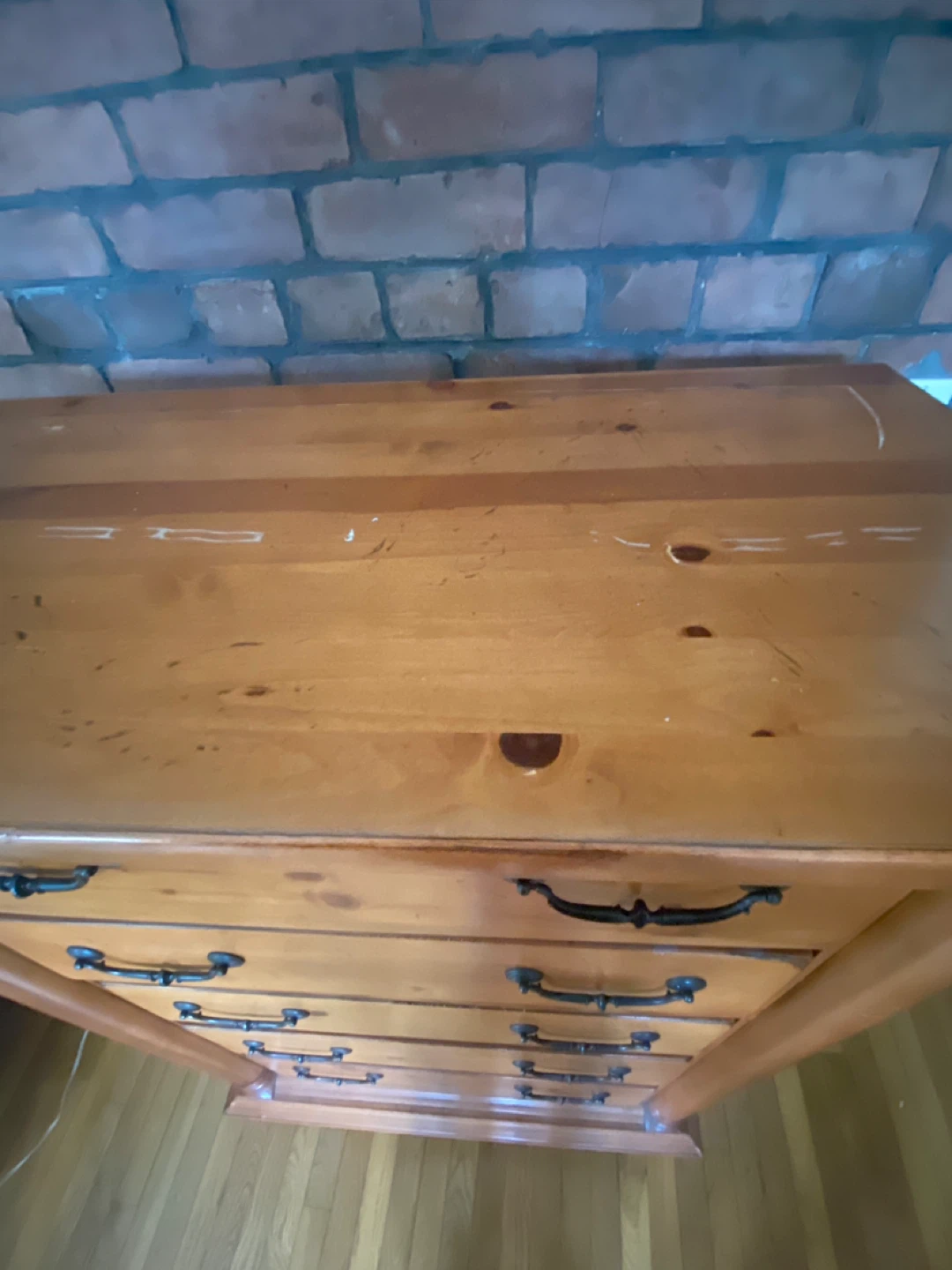 Large wooden dresser - photo 3