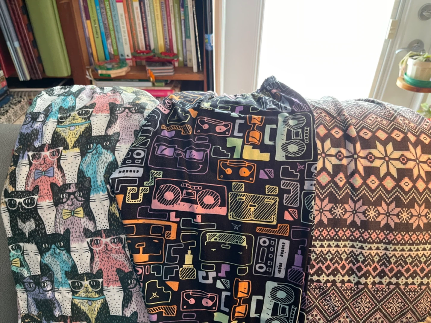 SweetLegs One Size Fits Most Leggings $5 each ⚽️ - photo 2