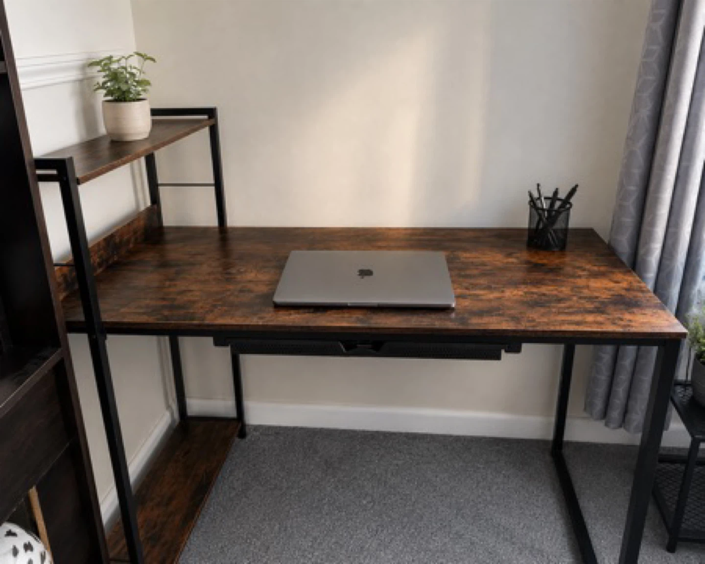 Computer Desk with Side Shelf & Drawer.