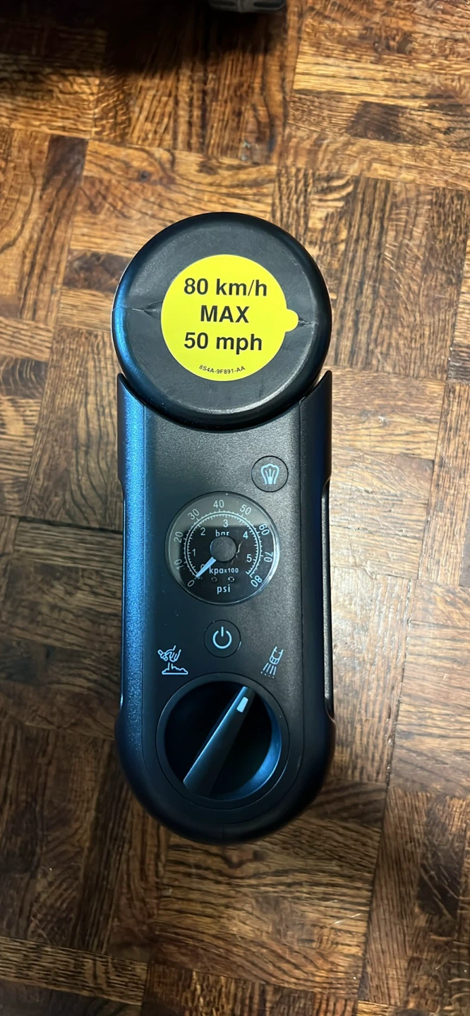 Portable Tire Inflator / Air Compressor ⚽️