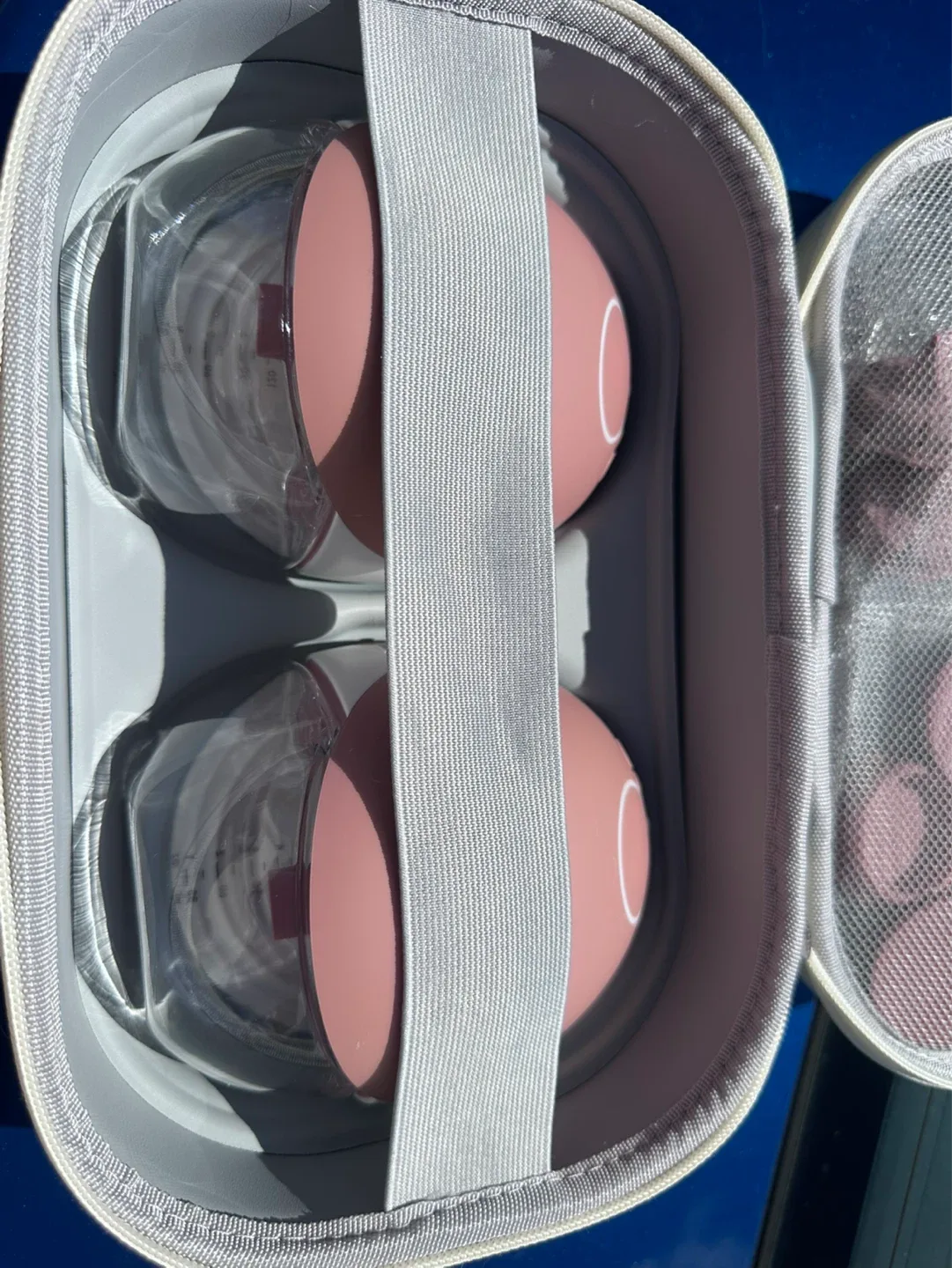 Brand New Momcozy M9 Mobile Flow Breast Pump - photo 2