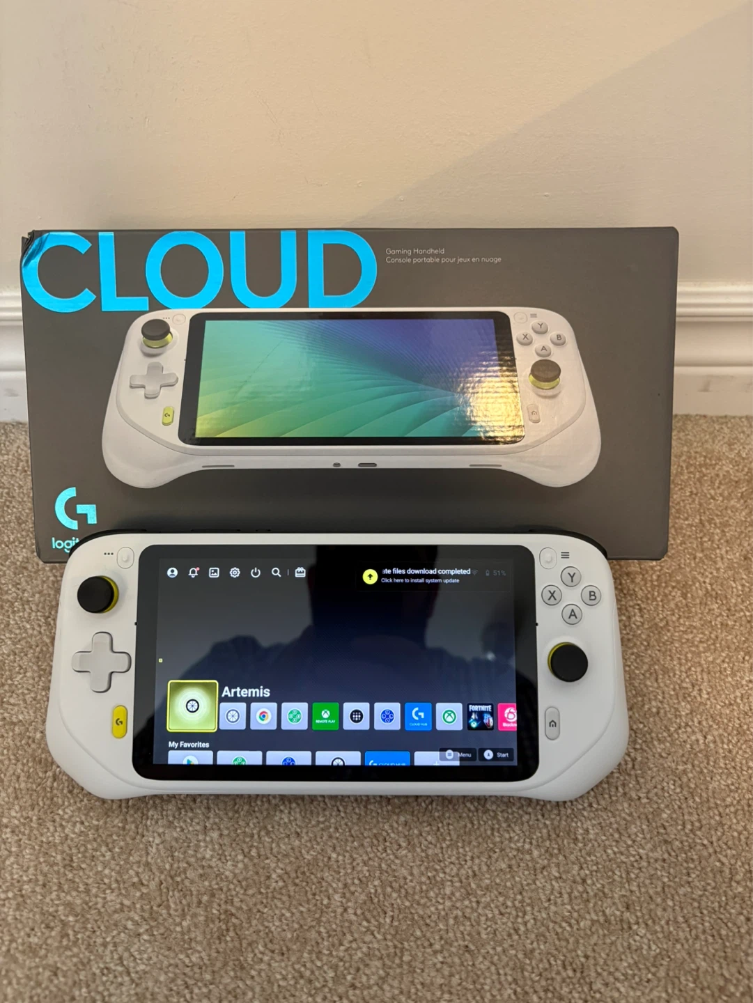 Logitech G CLOUD Gaming Handheld