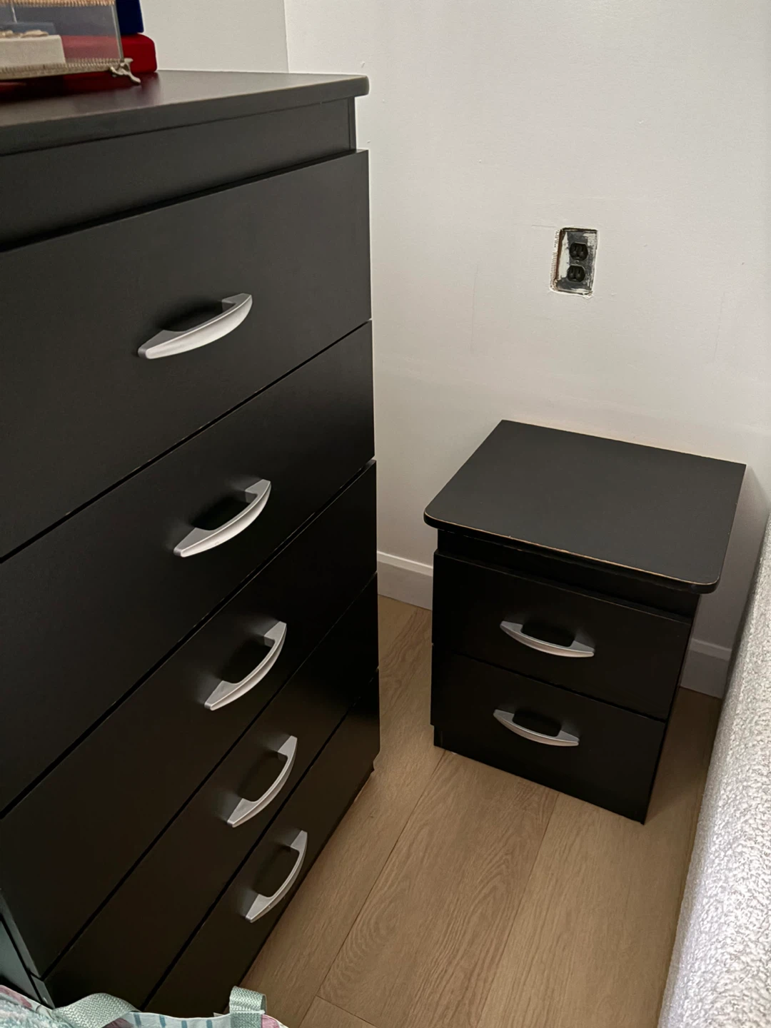Bedroom set