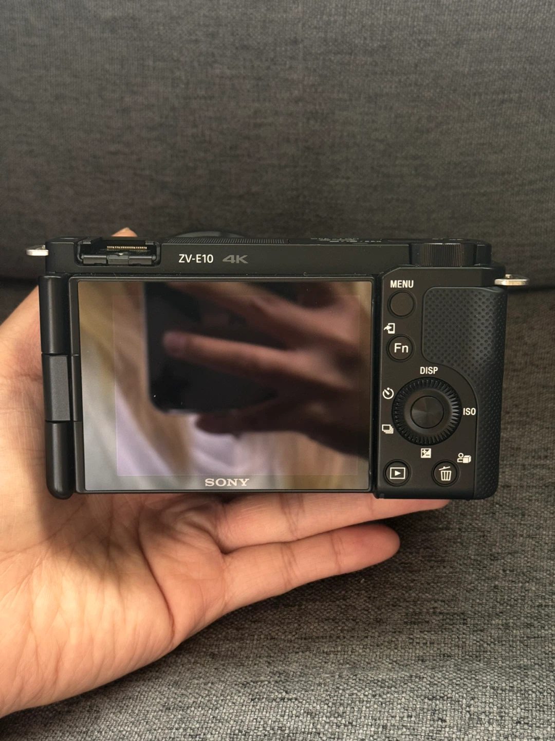 Sony ZV-E10 Mirrorless Camera - photo 4