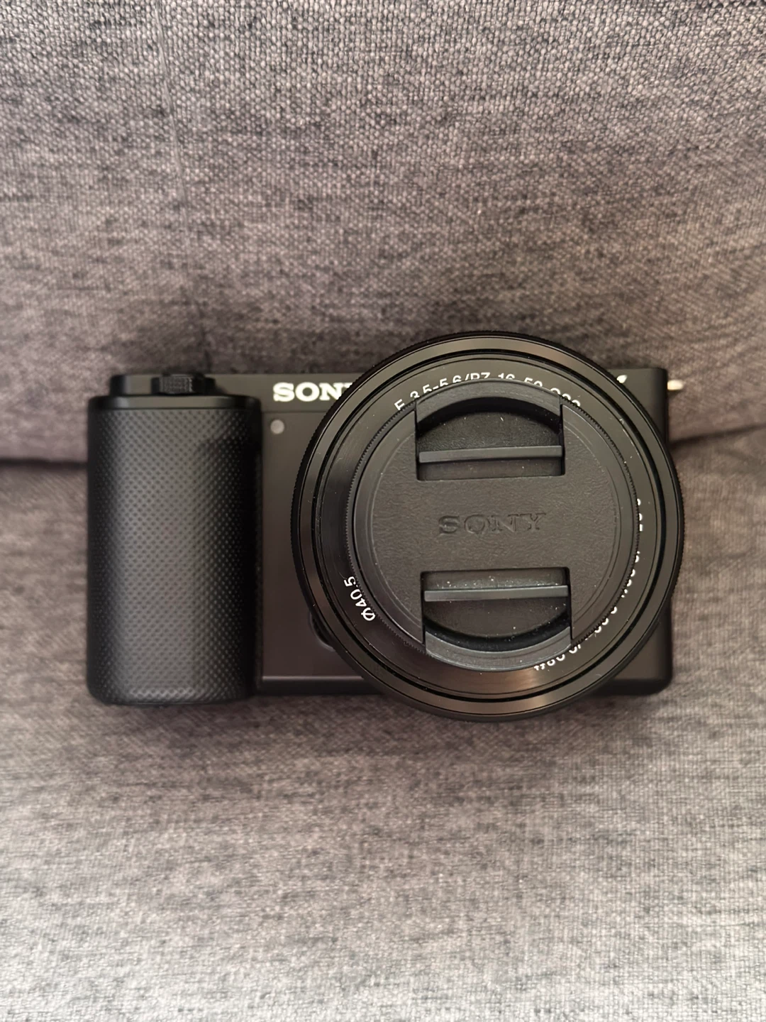 Sony ZV-E10 Mirrorless Camera - photo 3