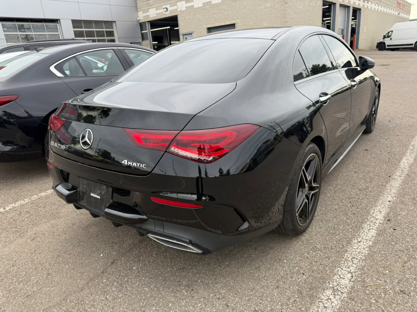 2023 Mercedes-Benz CLA 250 4MATIC low mileage
