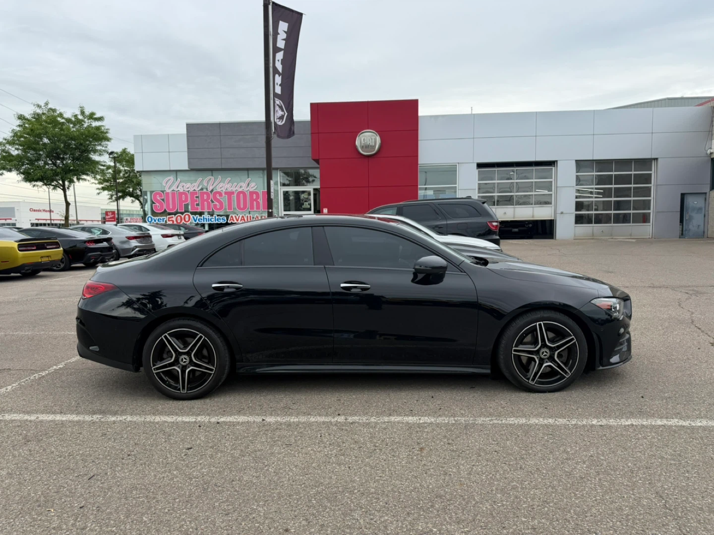 2023 Mercedes-Benz CLA 250 4MATIC low mileage - photo 3