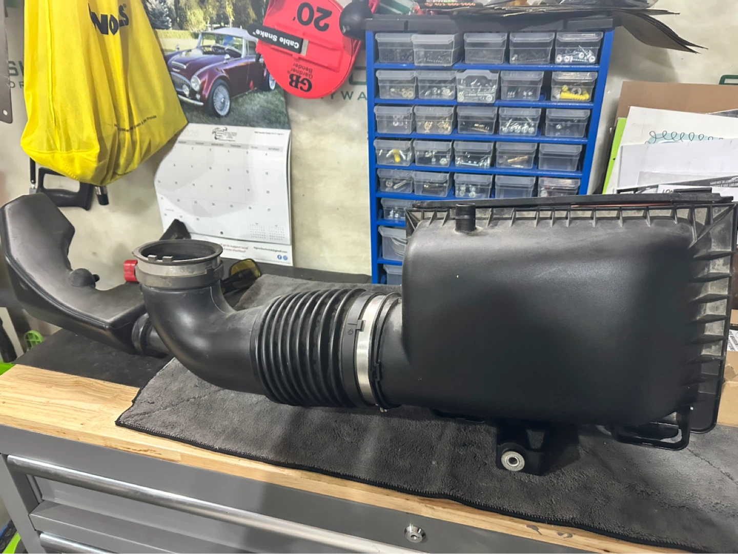 5.7  hemi challenger factory Air Intake System - photo 2