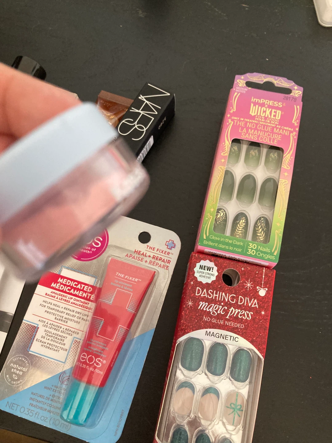 NEW Makeup & Nail Purge - photo 3