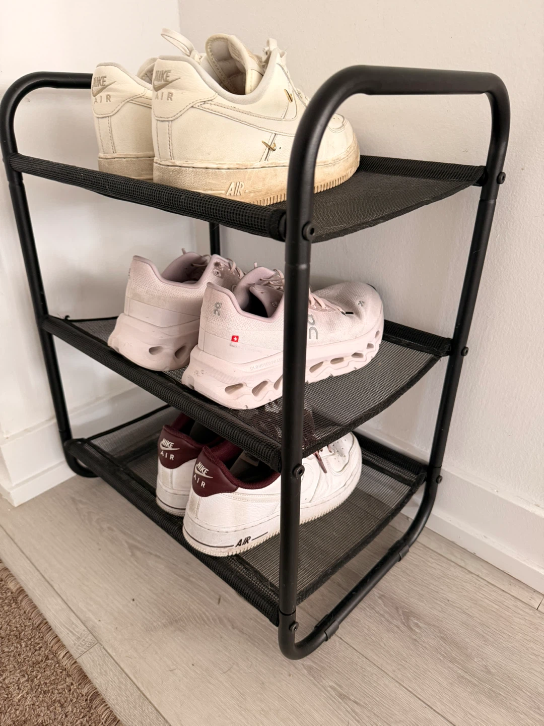 3-Tier Black Mesh Shoe Rack - photo 4