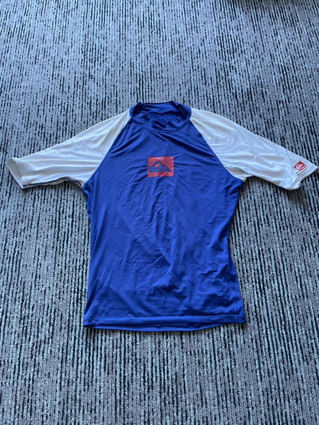 ⚽️Quiksilver Rash Guard Shirt