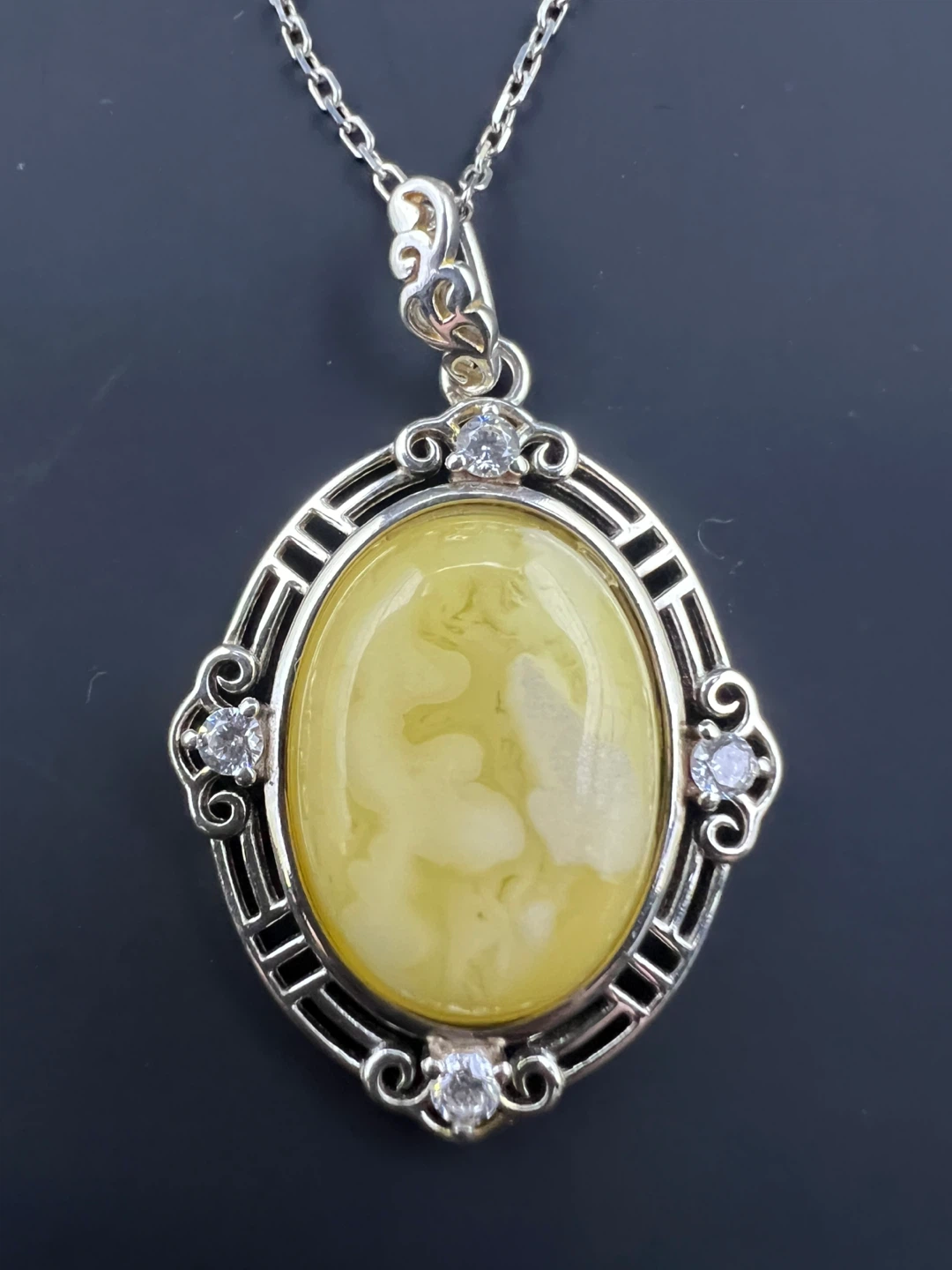 Vintage Style Amber Sterling Silver Pendant Necklace - photo 2
