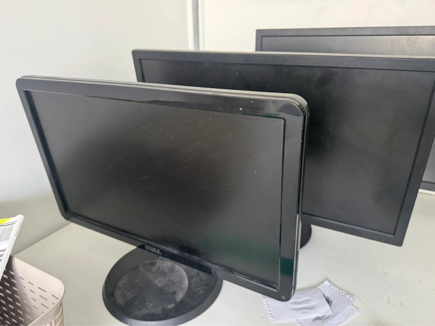 ASUS and Dell Computer Monitors (Lot of 3) - photo 2