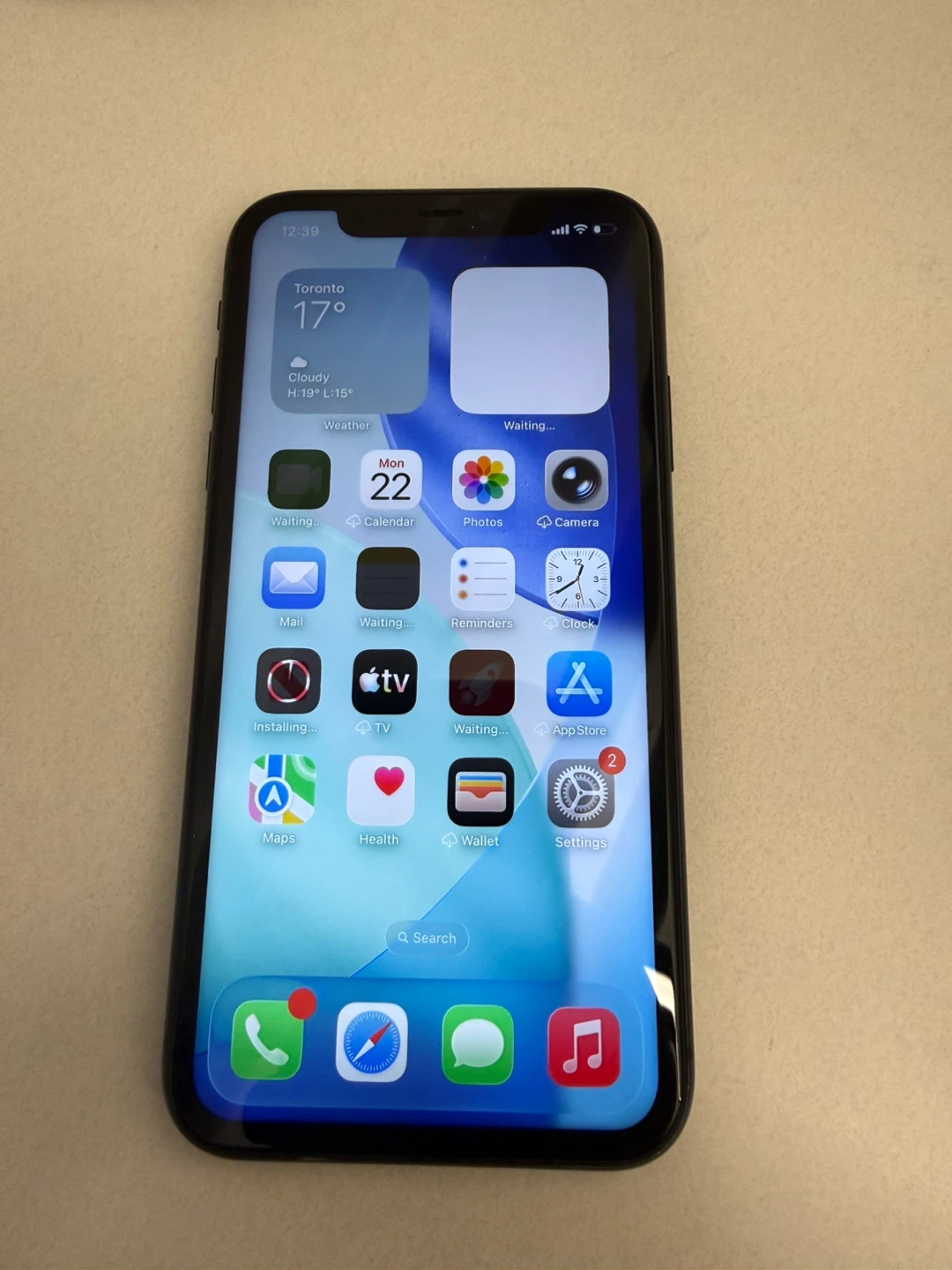 Apple iPhone 11 - 64 GB