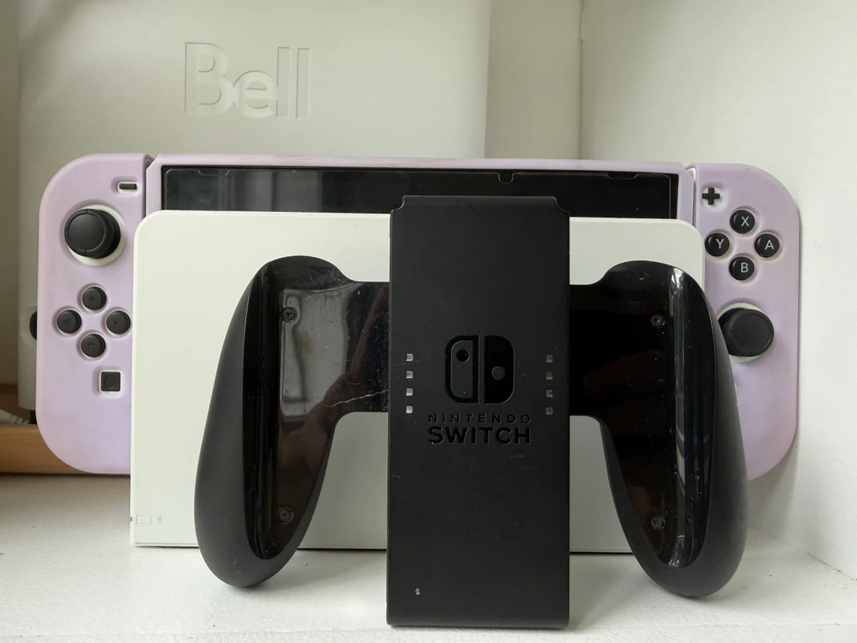 Nintendo Switch Console OLED - photo 2