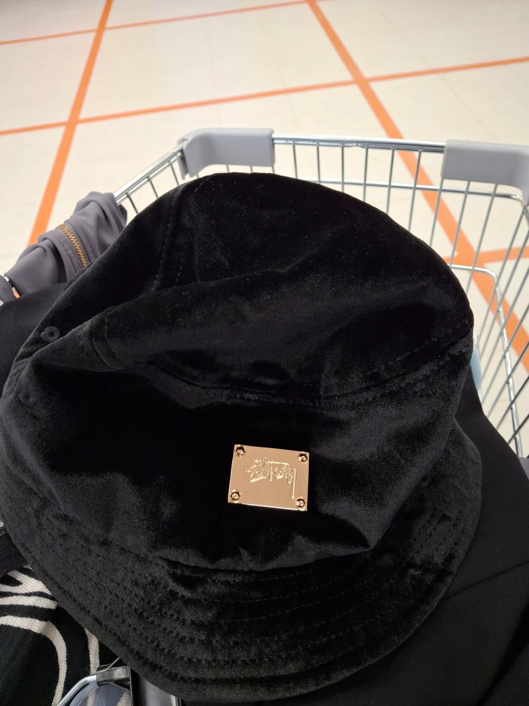 Stüssy Black Velvet Bucket Hat