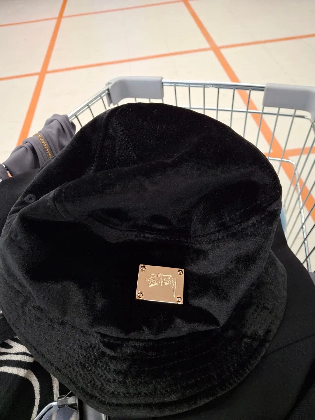 Stüssy Black Velvet Bucket Hat