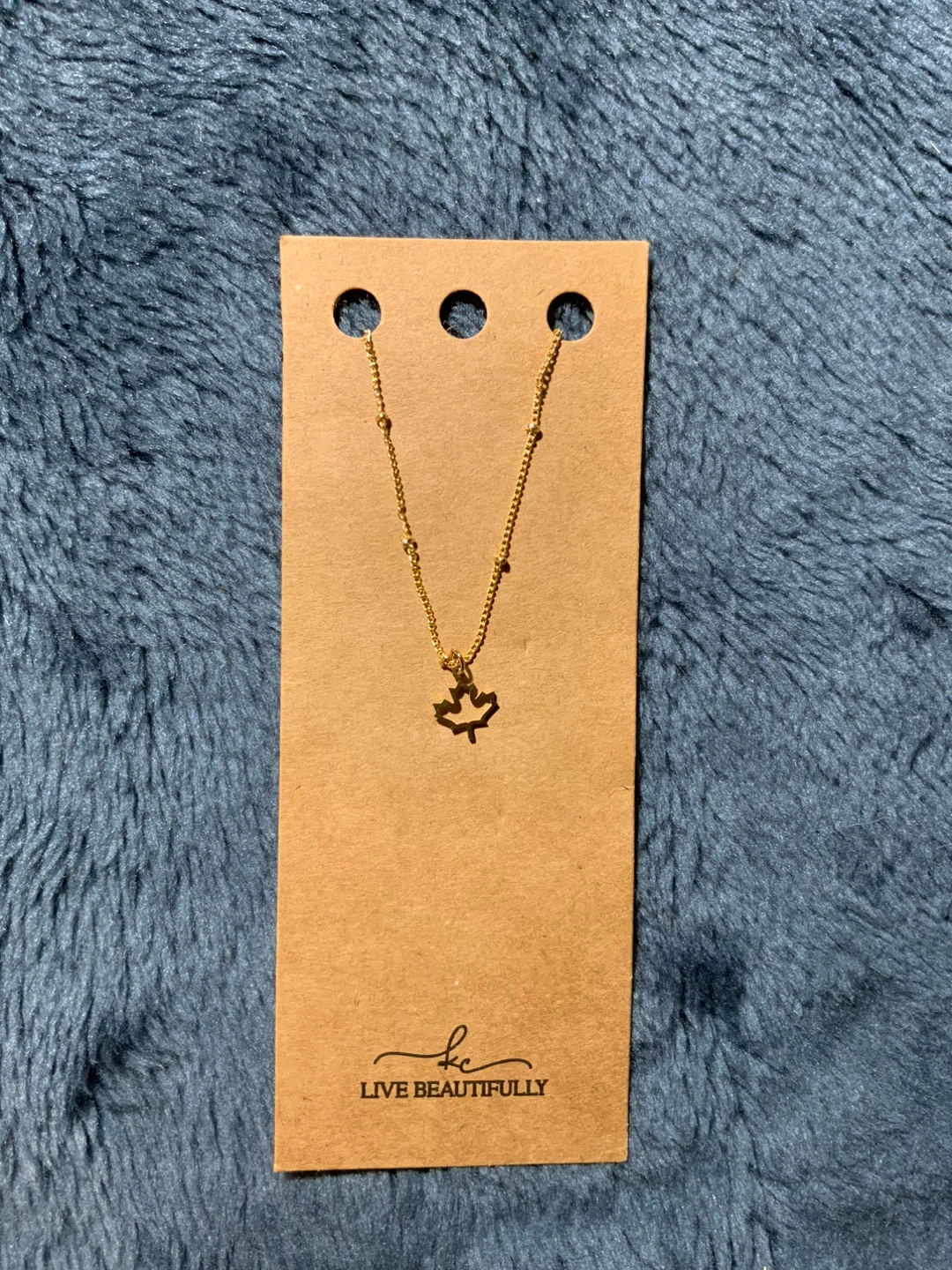 NEW Canadian Maple Leaf Necklace ⚽️