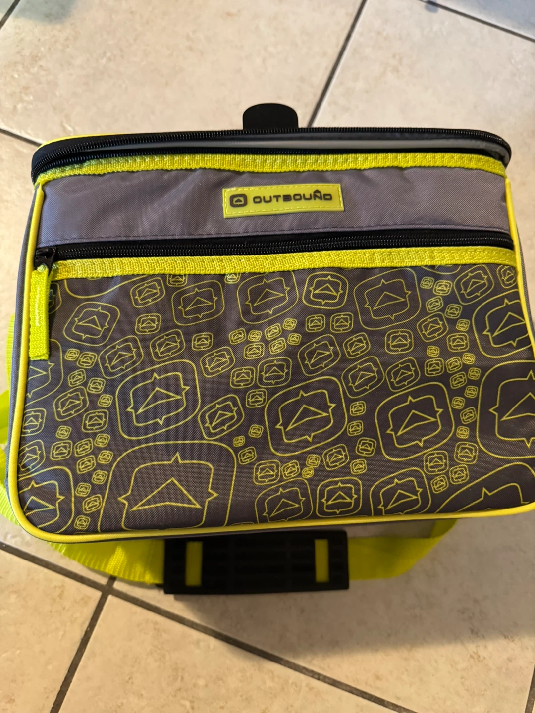 Outbound Insulated Lunch Bag fits 18 cans - photo 5