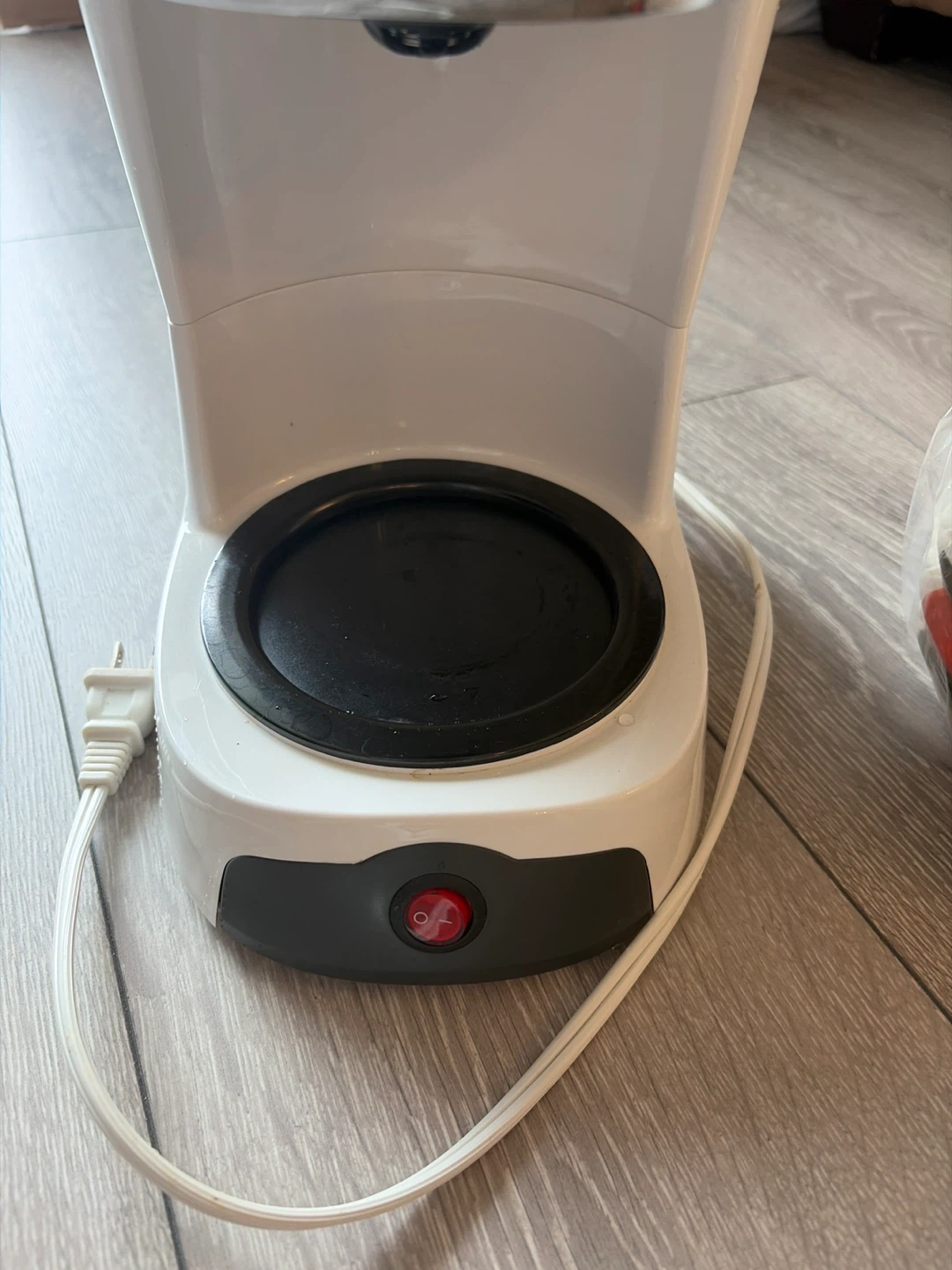 Free: Sunbeam Coffee Maker (pick up on June 26, 27 or 30) - photo 3