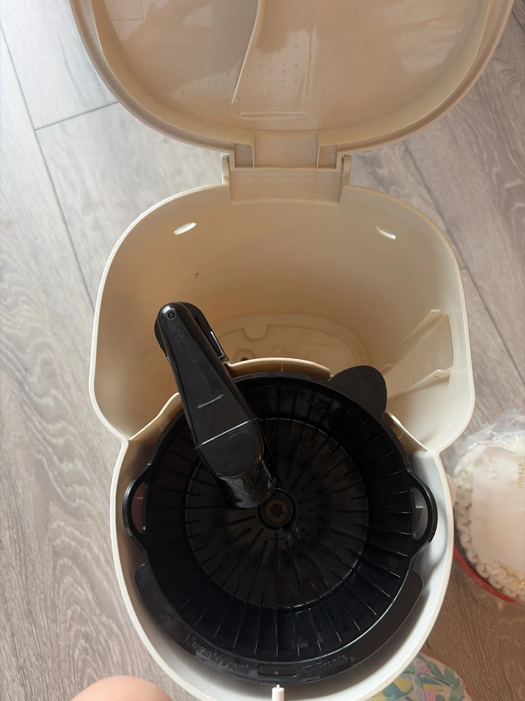 Free: Sunbeam Coffee Maker (pick up on June 26, 27 or 30) - photo 2