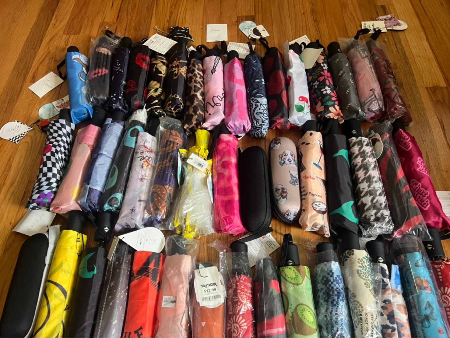 Assorted Compact Umbrellas with Cases - photo 4