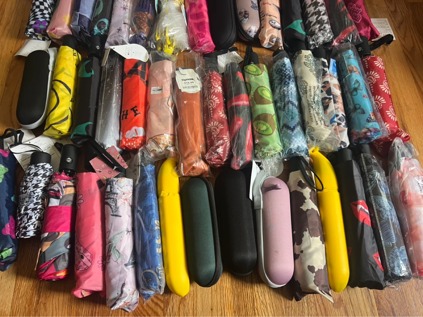 Assorted Compact Umbrellas with Cases - photo 2