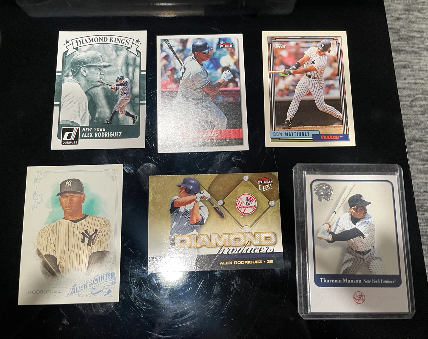 Derek Jeter New York Yankees Baseball Card Collection - photo 3