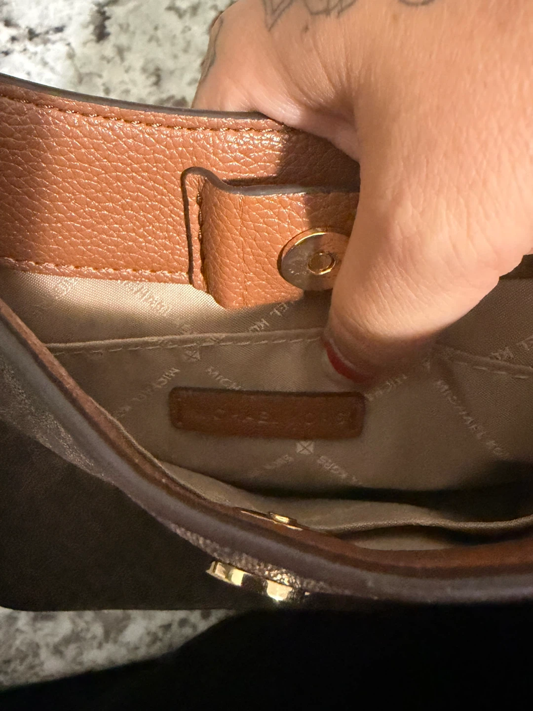Michael Kors Brown Logo Shoulder Bag - photo 4