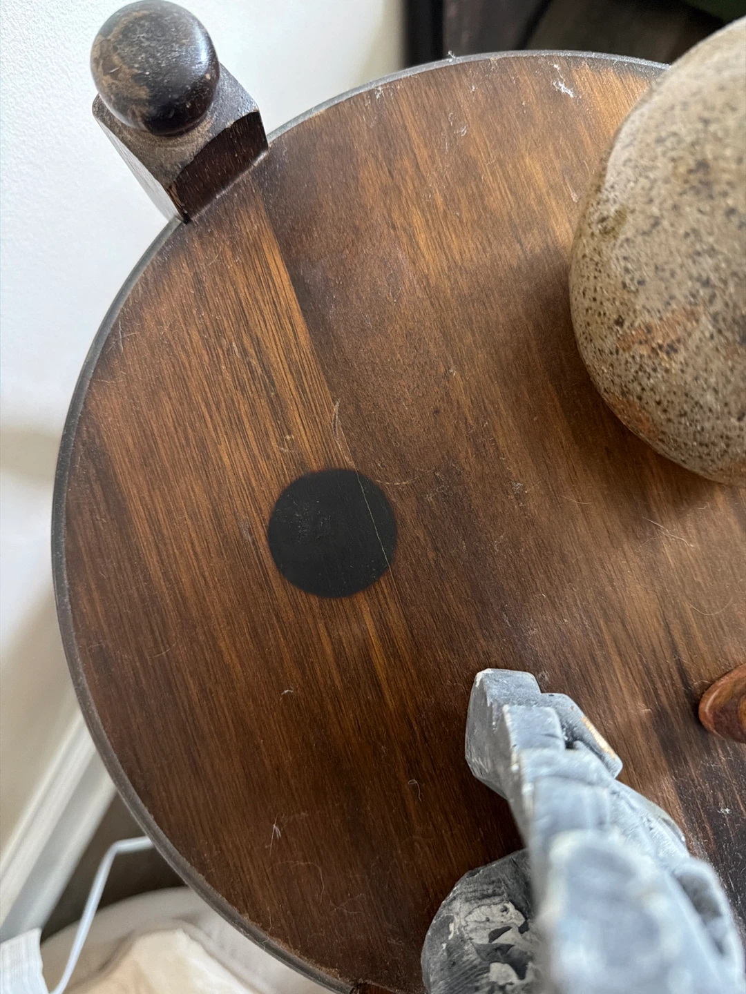 Vintage Wooden Tiered Side Table - photo 3