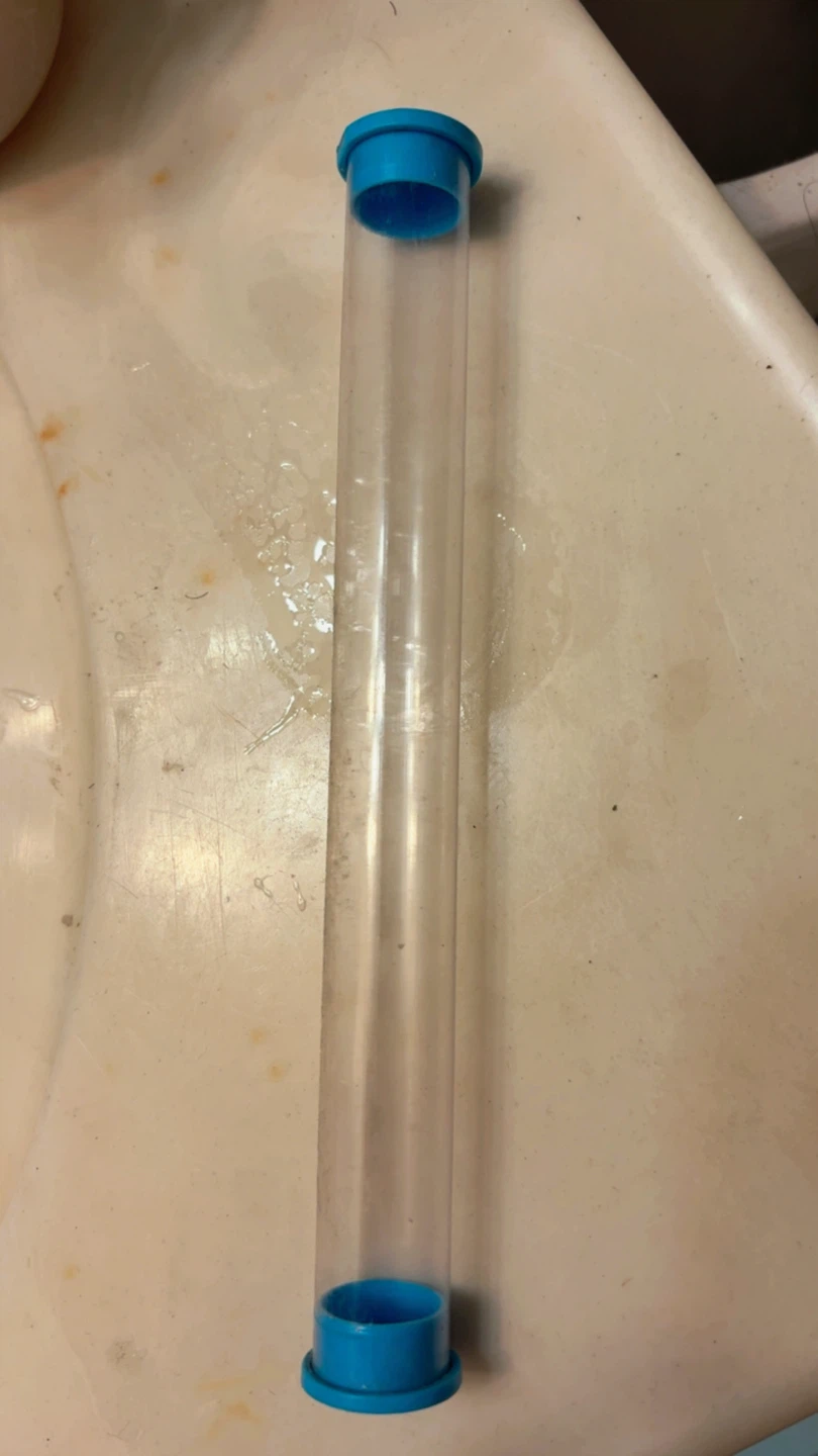 ⚽ Clear Plastic Tube with Blue Caps