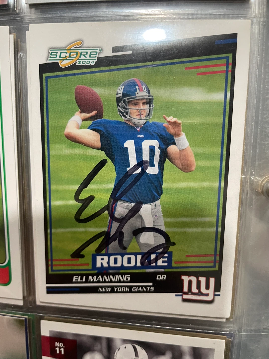 Eli Nanning auto & Lawrence Taylor & ABC Football Cards